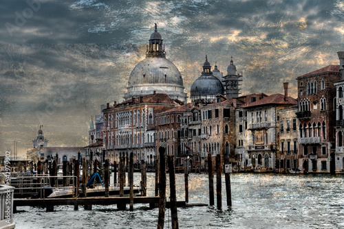 city grand canal © Colin