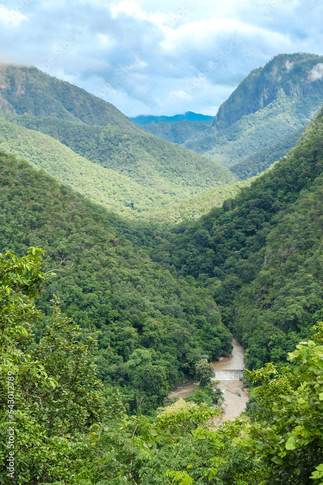 Obraz premium Pha Bong viewpoint, Beautiful mountain landscape of Mae Hong Son, Thailand