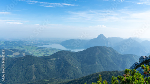 Blick auf den Traunsee vom Weg zum Europakreuz photo