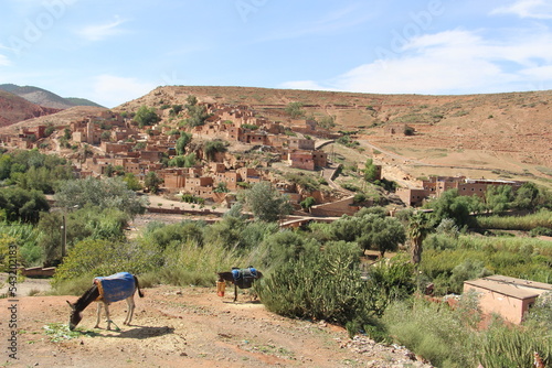 Vista de pueblo bereber cerca de Tahanaout