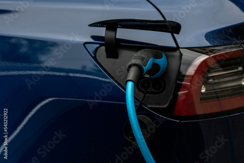 ricarica auto elettrica