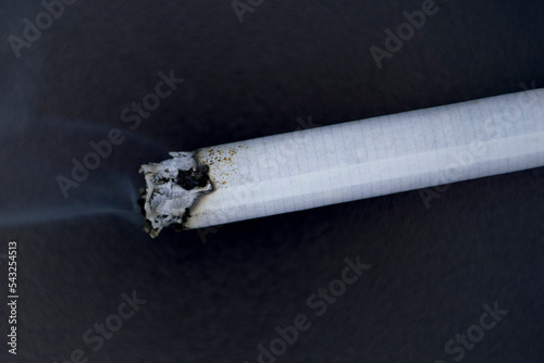 Cigarro encendido