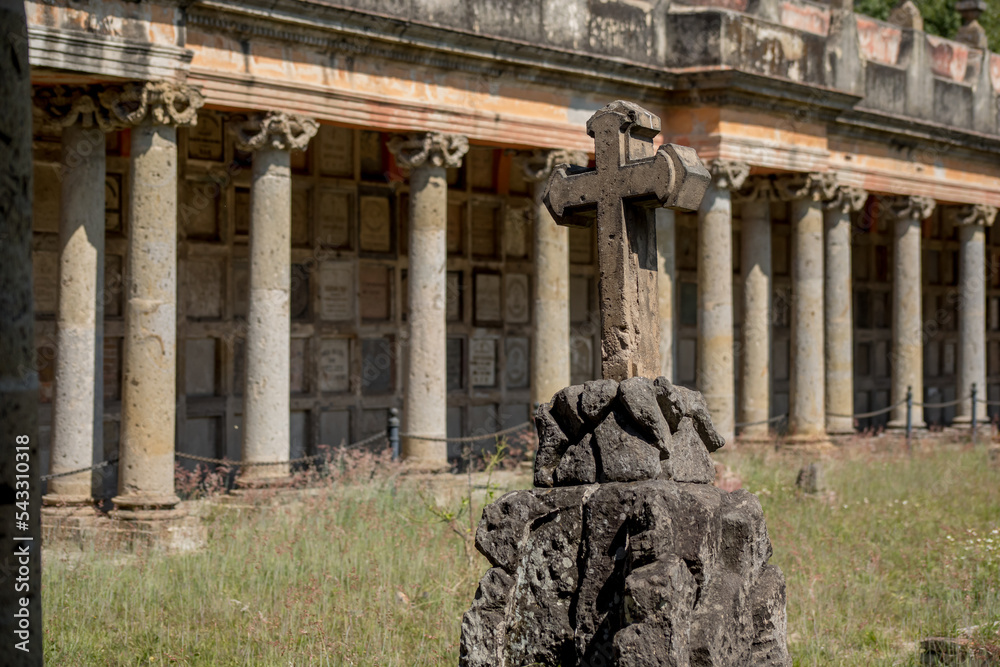 Tumbas del cementerio de Belén en dia de muertos en Guadalajara Jalisco