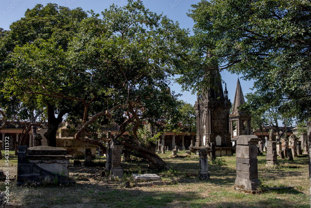 Tumbas del cementerio de Belén en dia de muertos en Guadalajara Jalisco