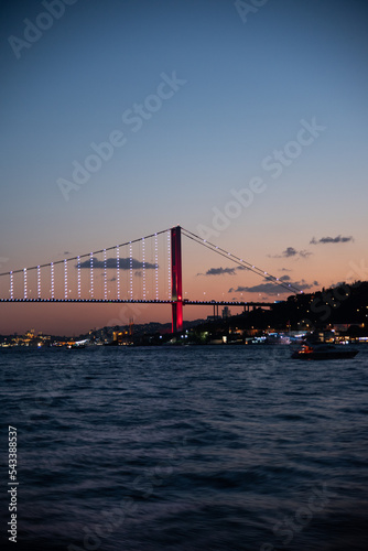 Fototapeta Naklejka Na Ścianę i Meble -  Bosphorus Bridge against the setting sun