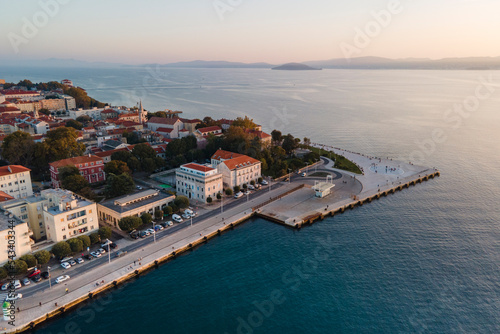 Fototapeta Naklejka Na Ścianę i Meble -  City of Zadar archipelago and historic peninsula aerial view in the sunset. Croatian architecture