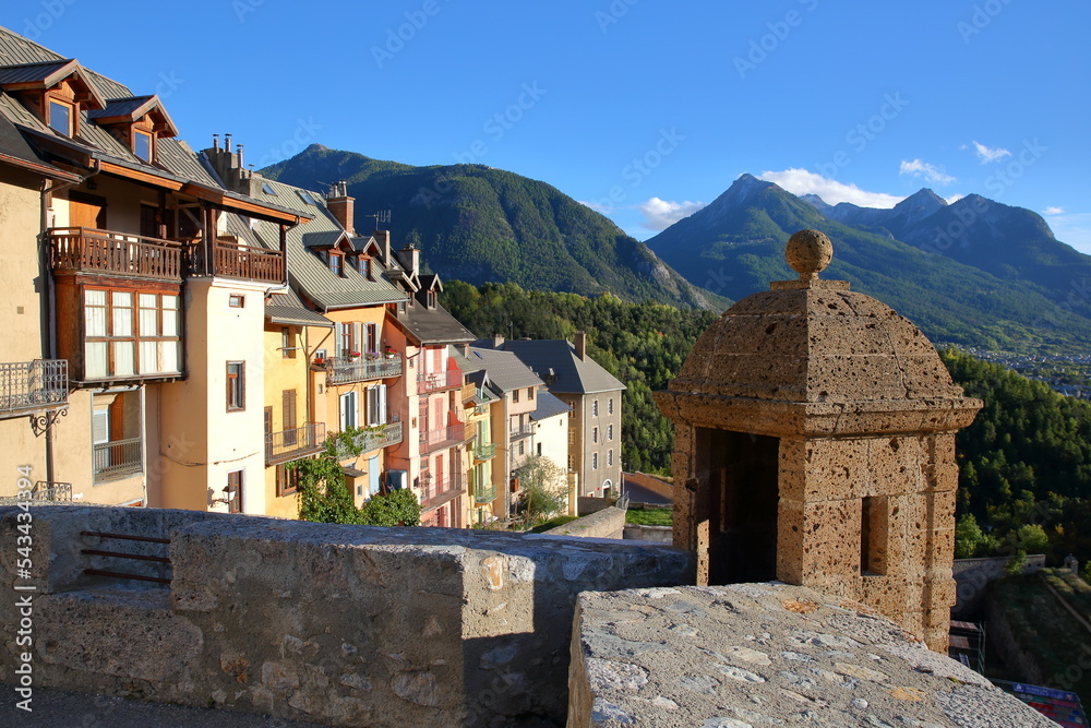 Φωτογραφία The fortified perched old town (Vauban) of Briancon, Hautes Alpes (French Southe