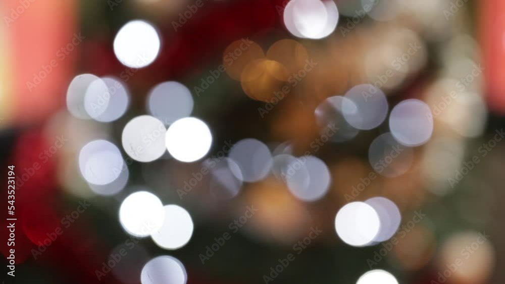 guirlandes, illuminations de sapin de Noël en arrière plan (bokeh) , vitesse rapide