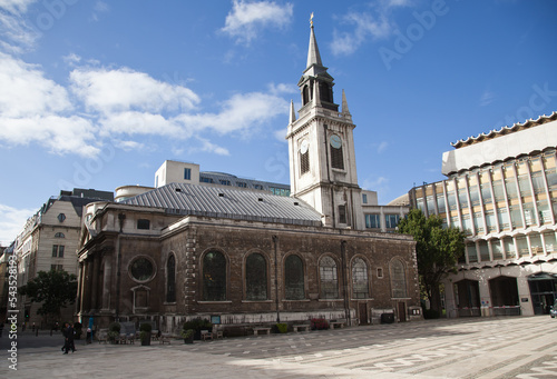 A church near Guildhall in London.
