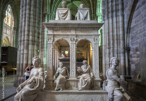 Tomb of King Louis XII and Anne de Bretagne, in Basilica of Saint-Denis