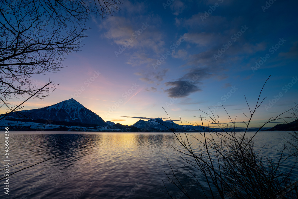 Thunersee by night