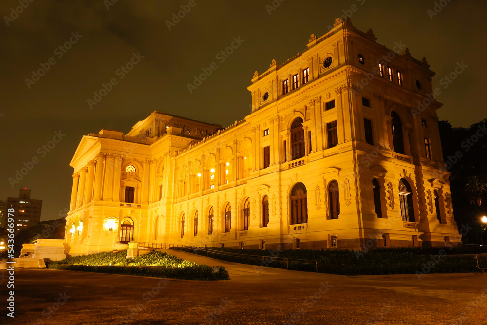Sao Paulo, Brazil: historic palace of Ipiranga Museum at Independence Park, lit at night