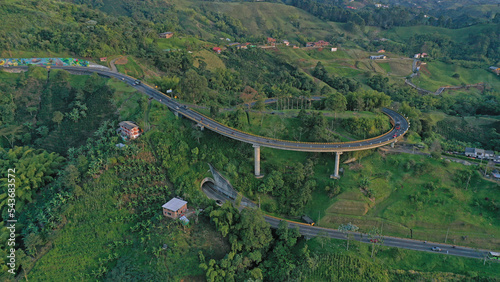 Foto Puente helicoidal dosquebradas santa rosa de cabal autopistas del café risaralda