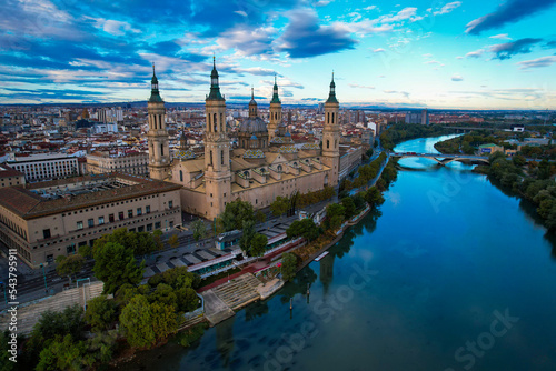 Aerial view just after sunrise of the beautiful city of Zaragoza and the Basílica de Nuestra Señora del Pilar