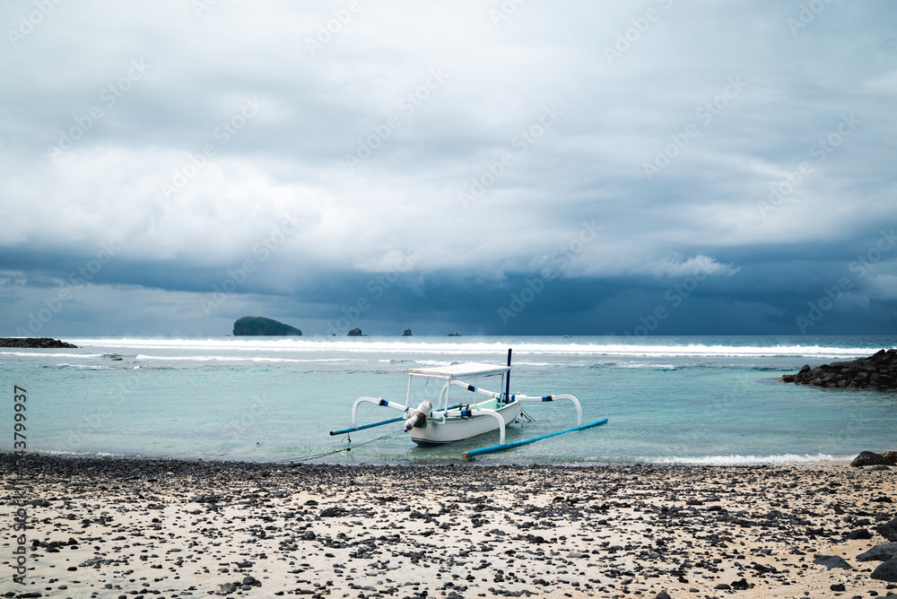 Obraz premium boats on the beach