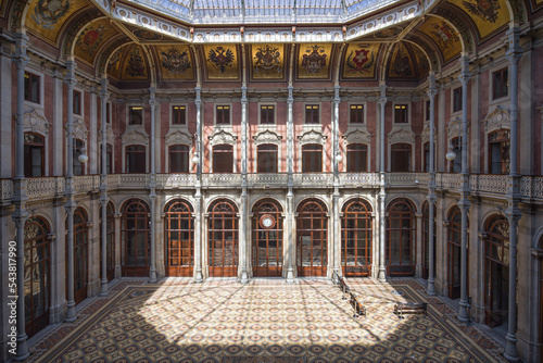 Obraz na płótnie Nations Courtyard at Stock Exchange Palace in Porto w salonie
