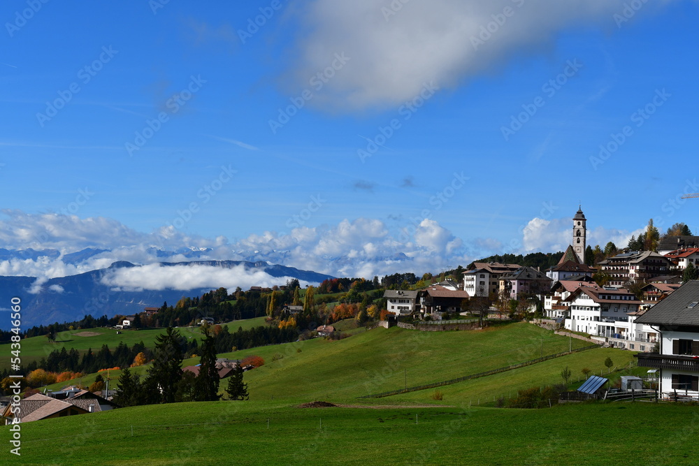 Schöne Landschaft bei Deutschnofen in Südtirol