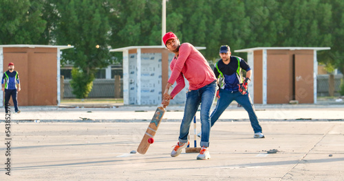 Canvas Print local people playing cricket sport