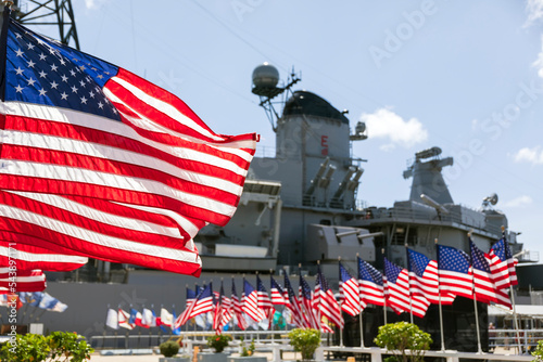 Canvas-taulu American flags at USS Missouri battleship in Pearl Harbor Honolulu Oahu Hawaii