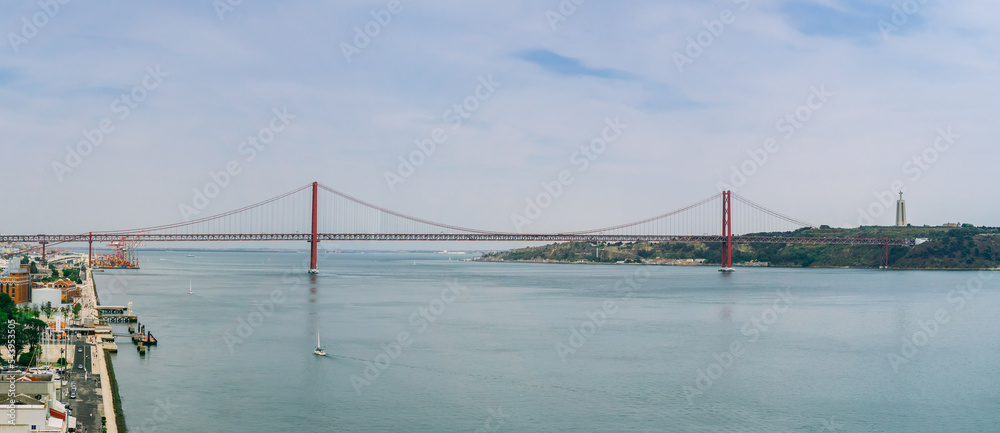 Obraz premium bosphorus bridge city