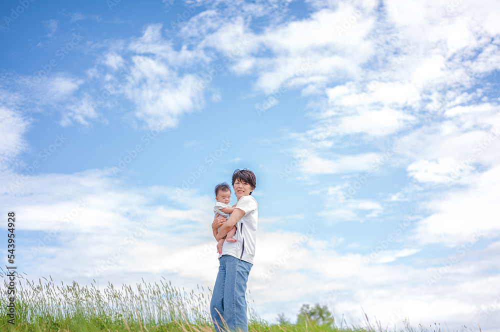 親子と青空