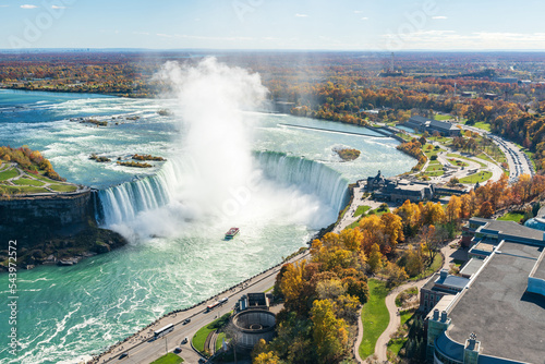 Tela Overlooking the Niagara Falls Horseshoe Falls in a sunny day in autumn foliage season