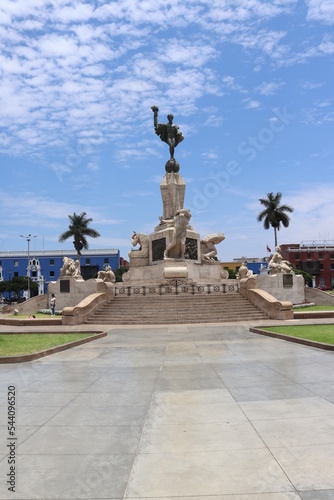 Monument to the heroes of Independence (Monumento a los próceres de la independencia) - La Libertad (Perú)
