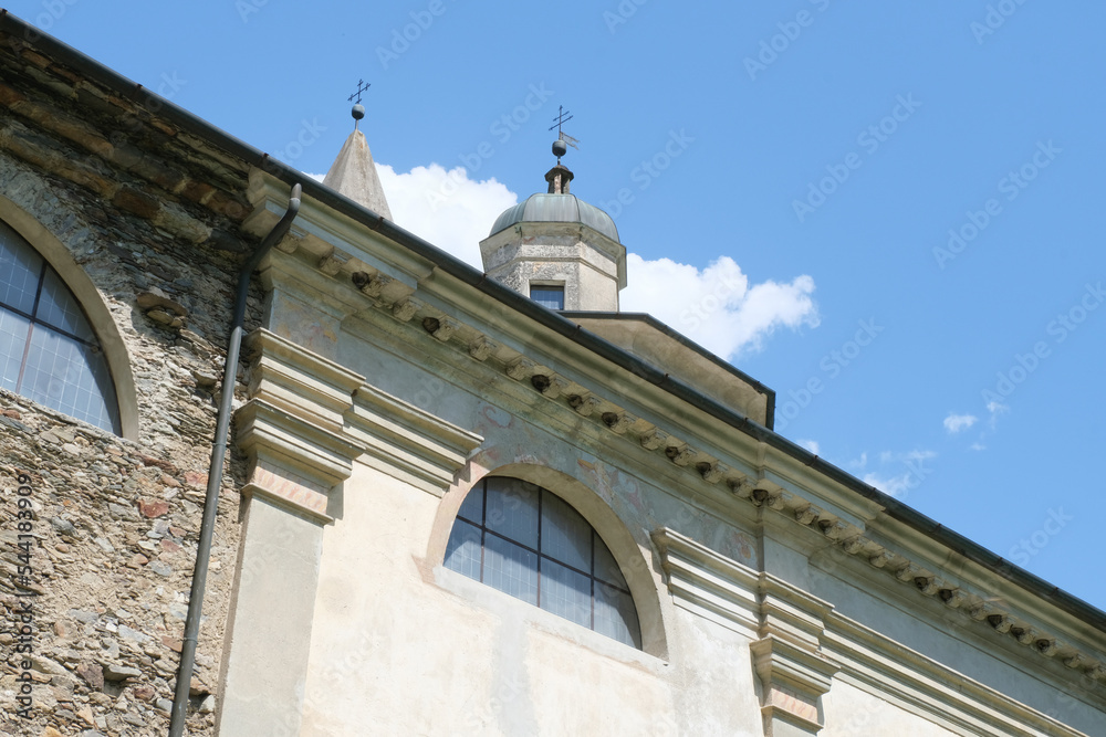 Il santuario della Madonna del Piano a Bianzone in provincia di Sondrio, Lombardia, Italia.