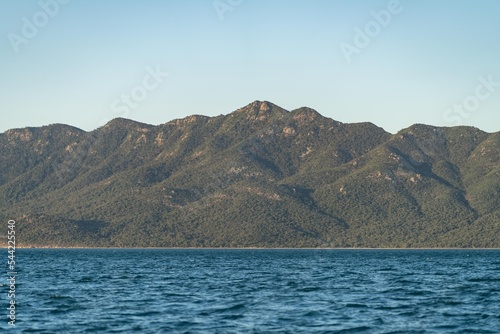 tropical islands in the whiysundays queensland australia