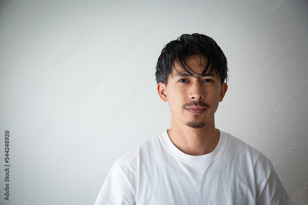 30代男性のポートレイト 30代男性のポートレイト