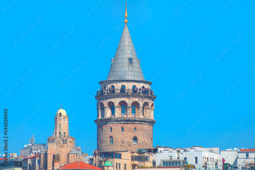 Fototapeta premium Galata Tower over the Golden Horn in Istanbul, Turkey