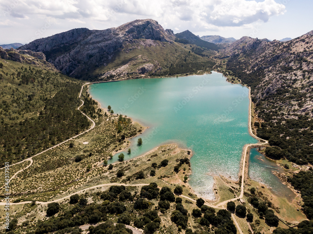 Luftaufnahme von Cúber auf Mallorca Drohnenfoto