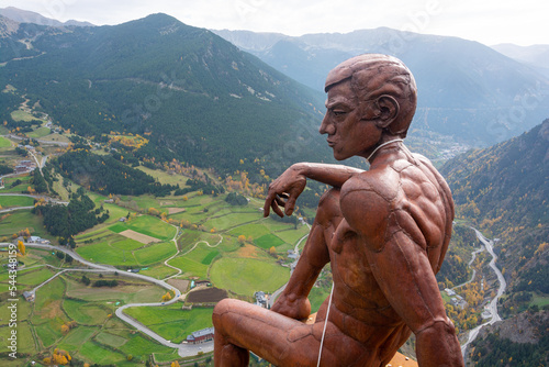 Obraz na płótnie Statue at Roc del Quer viewpoint at Andorra. w salonie