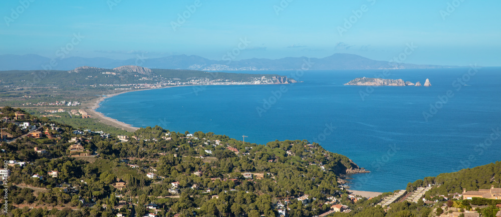 Obraz premium Panoramic mediterranean coast view- Catalonia, Costa brava in Spain