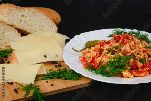 Scrambled eggs and sandwiches breakfast options