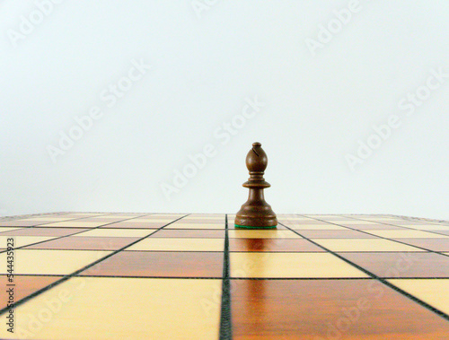Chess - Strategy and tactics game - Set of pieces and checkerboard (King - Queen - Bishop - Knight - Rook - Pawn) 