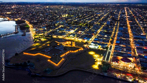 Macapá ao anoitecer