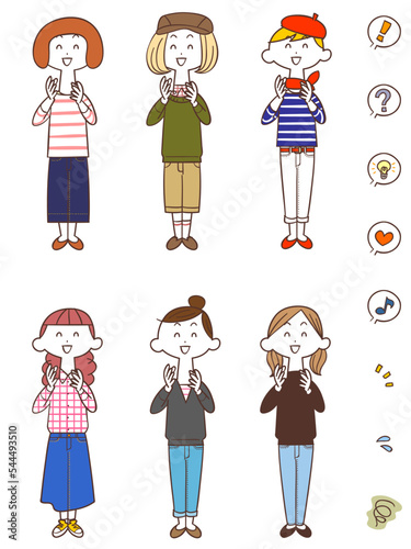手を打って笑う様々な若い女性の全身イラストセット
