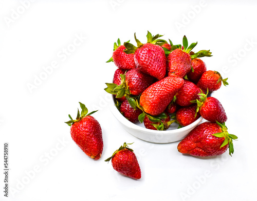 fresas y frutillas rojas 