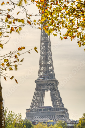 Paris landmarks in autumn, HDR Image © mehdi33300