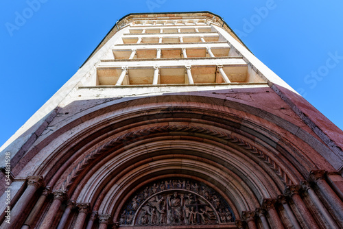 Parma, Duomo e Battistero, Emila Romagna, Italia photo