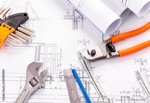 Engineering drawings and hardware tools
