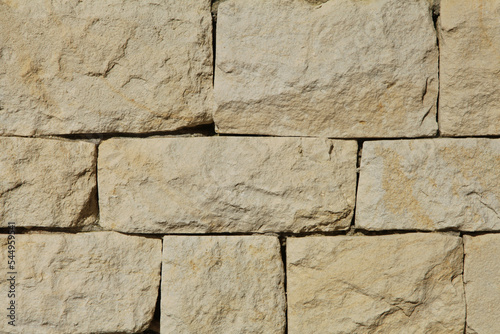 Gros plan d'un mur en pierres sèches 