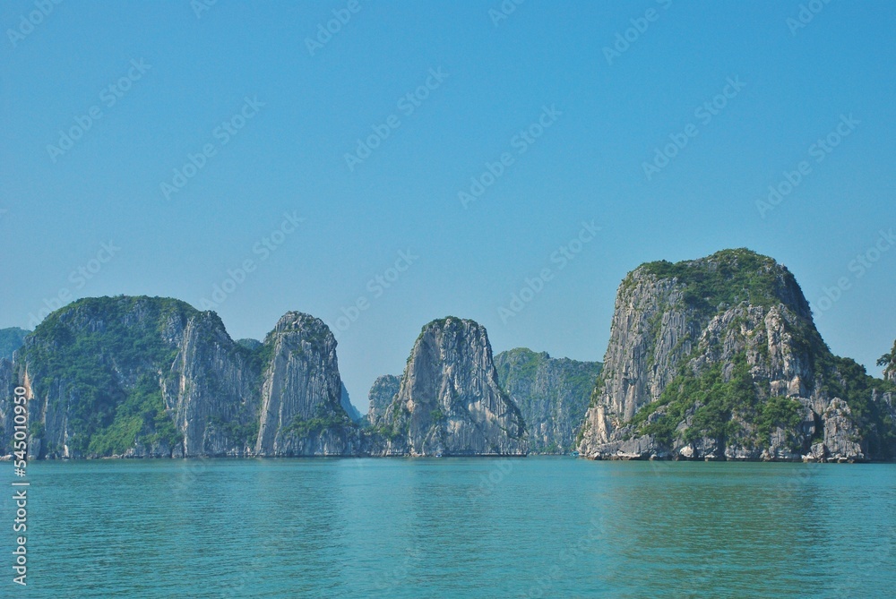 世界遺産 ベトナム・ハロン湾