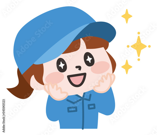 目を輝かせる作業着の女性スタッフ