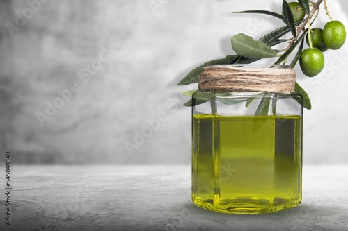 Schilderij op canvas Tasty natural olive oil, food concept