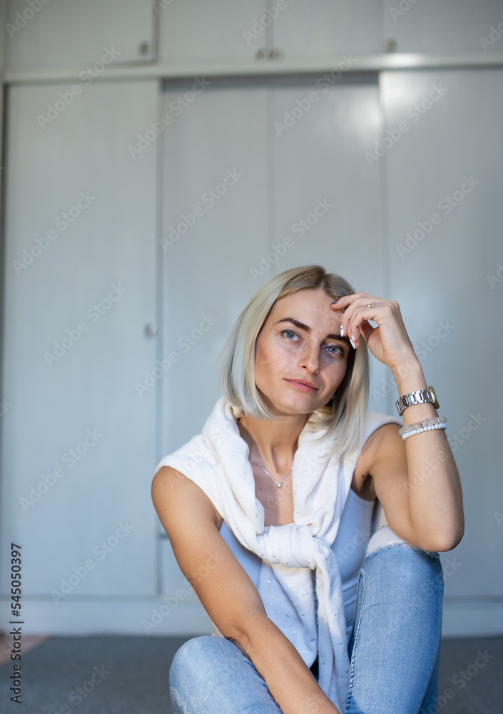 woman talking on phone woman talking on phone