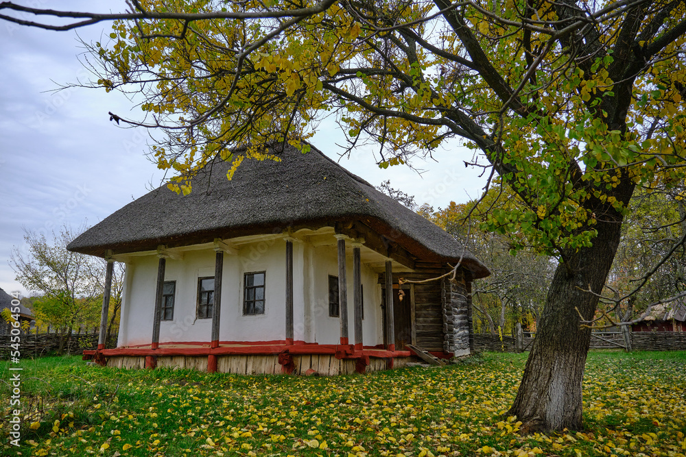 wooden houses in Ukraine