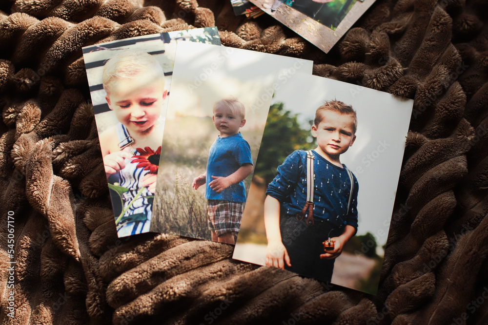 Obraz premium children's photo close-up shots on a soft blanket selective focus, family memories