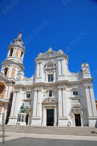 Loreto, il Santuario della Madonna di Loreto. - Marche © lamio